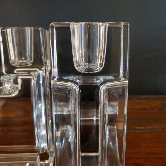 Vintage 1930's Metropolitan Museum of Art Wilber Orme Glass Candlestick Pair - Picture 9 of 9